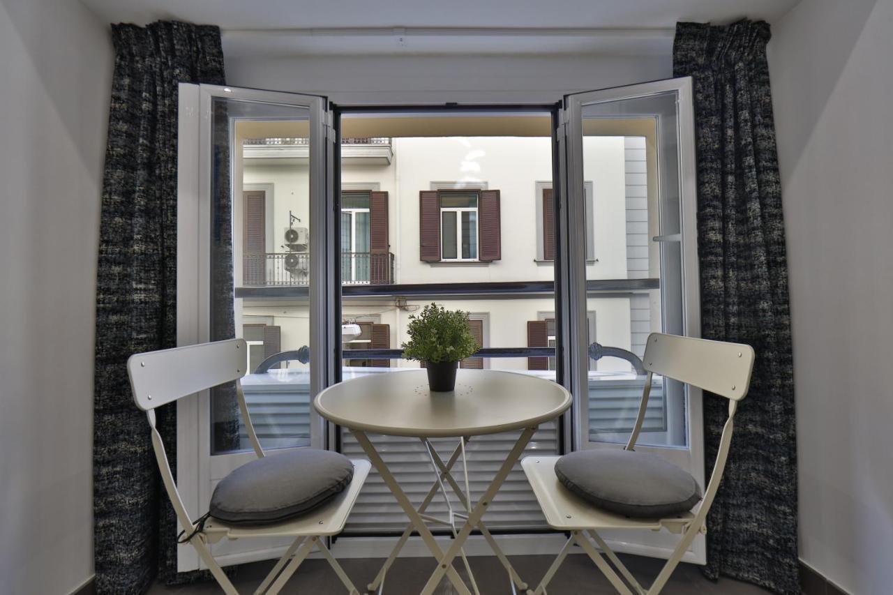 Residenza Napoli Centrale Εξωτερικό φωτογραφία