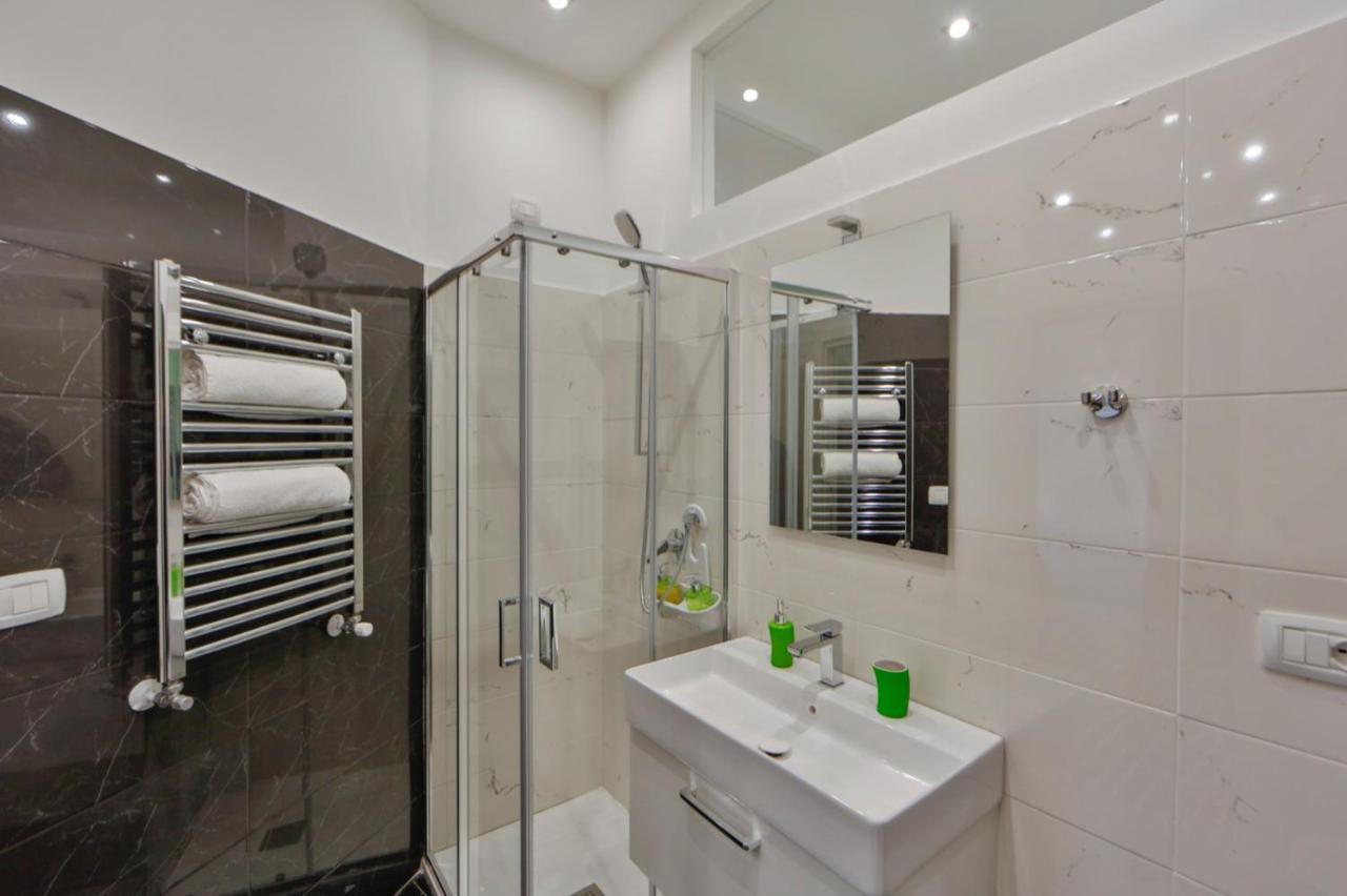 Residenza Napoli Centrale Εξωτερικό φωτογραφία